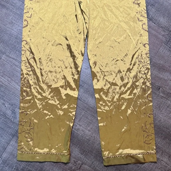 Taylor Swift Fearless Gold pajama Pants with Embroidery - Picture 10 of 13